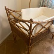 Rattan baby bed