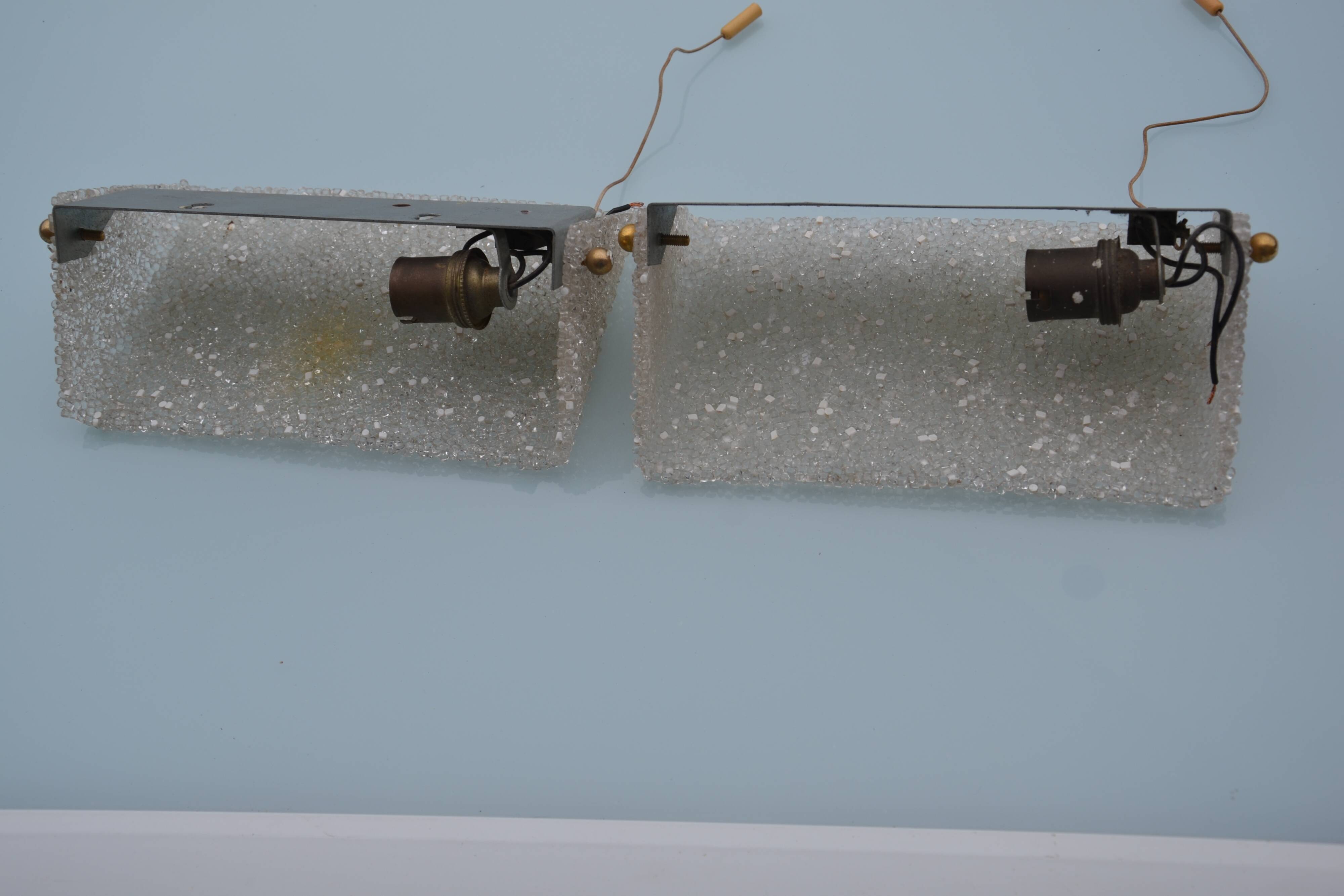 2 wall sconces in perspex, 1950s-60s