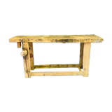 Carpenter's workbench