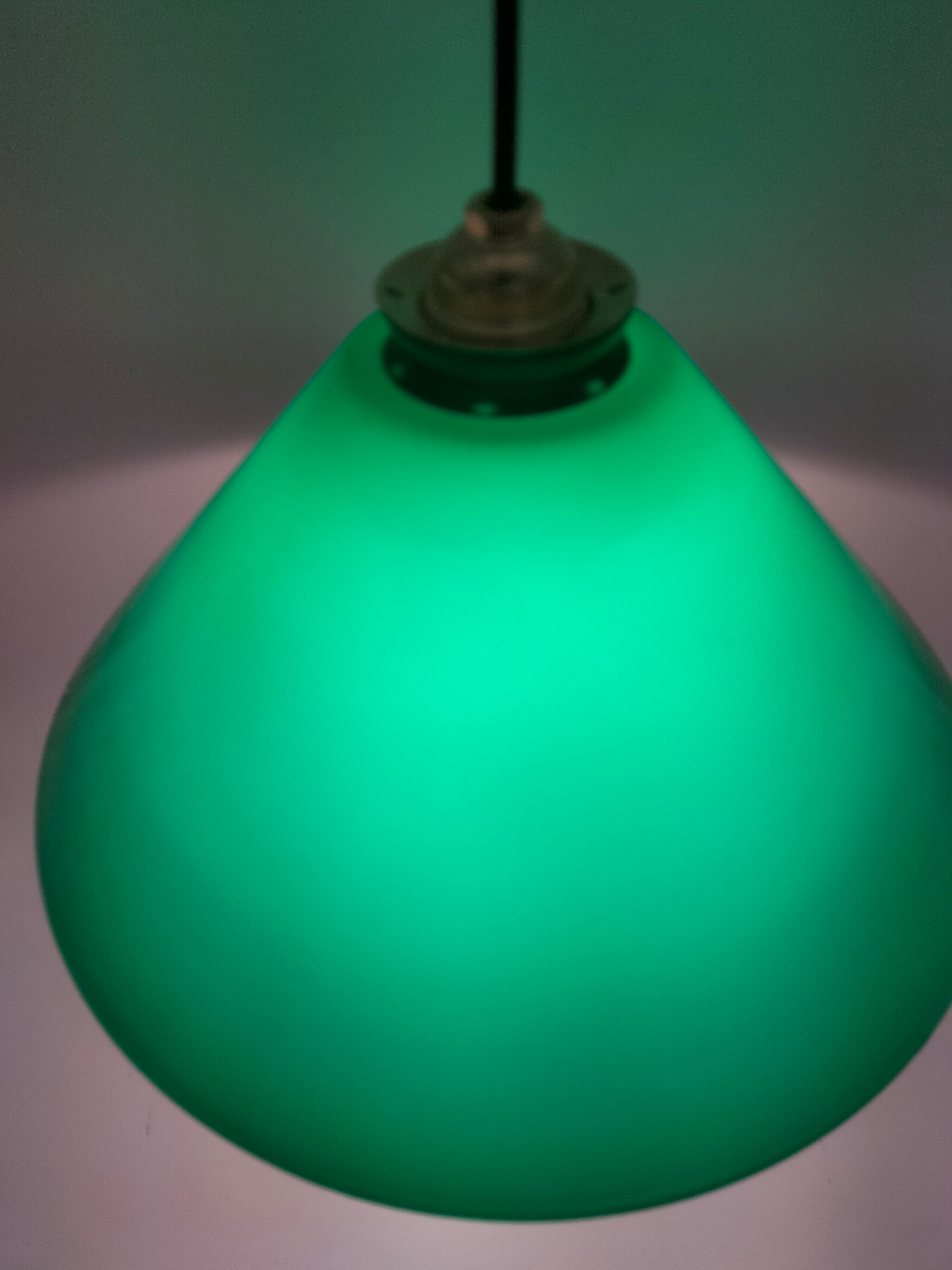 Pendant light green opaline cone