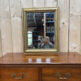 Miroir doré de style Louis XVI