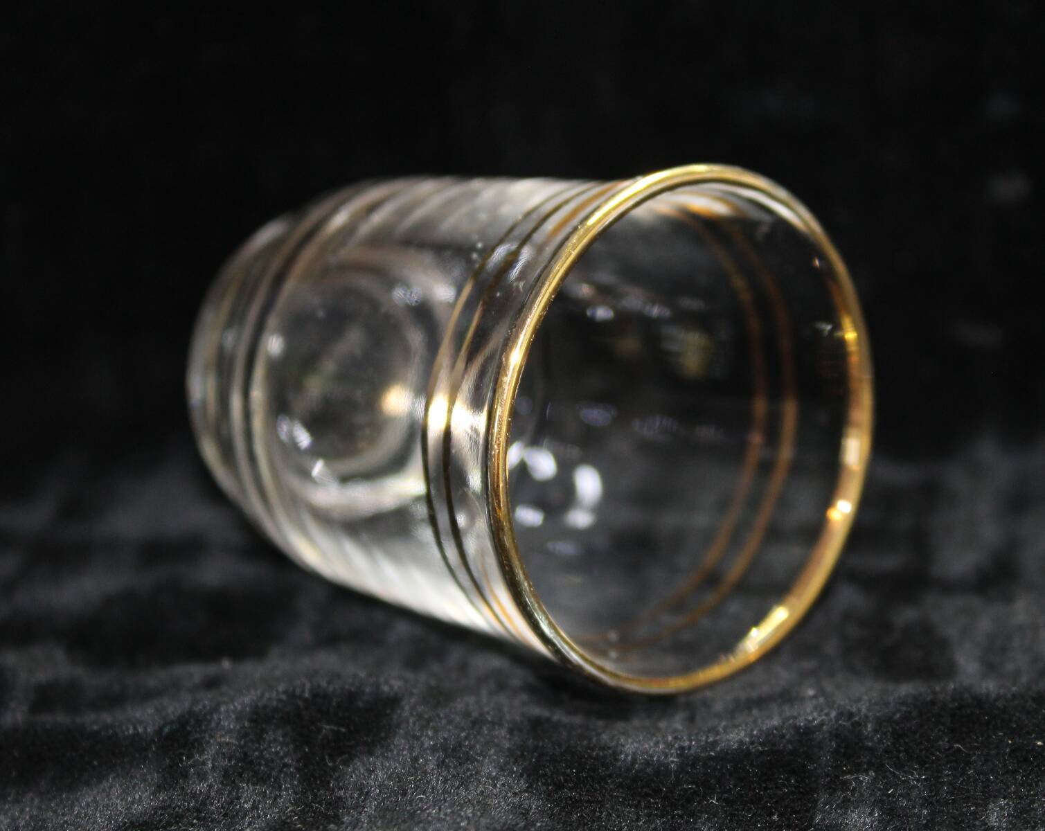 Set of 5 liqueur glasses with golden threads - Art Deco 1940 certified