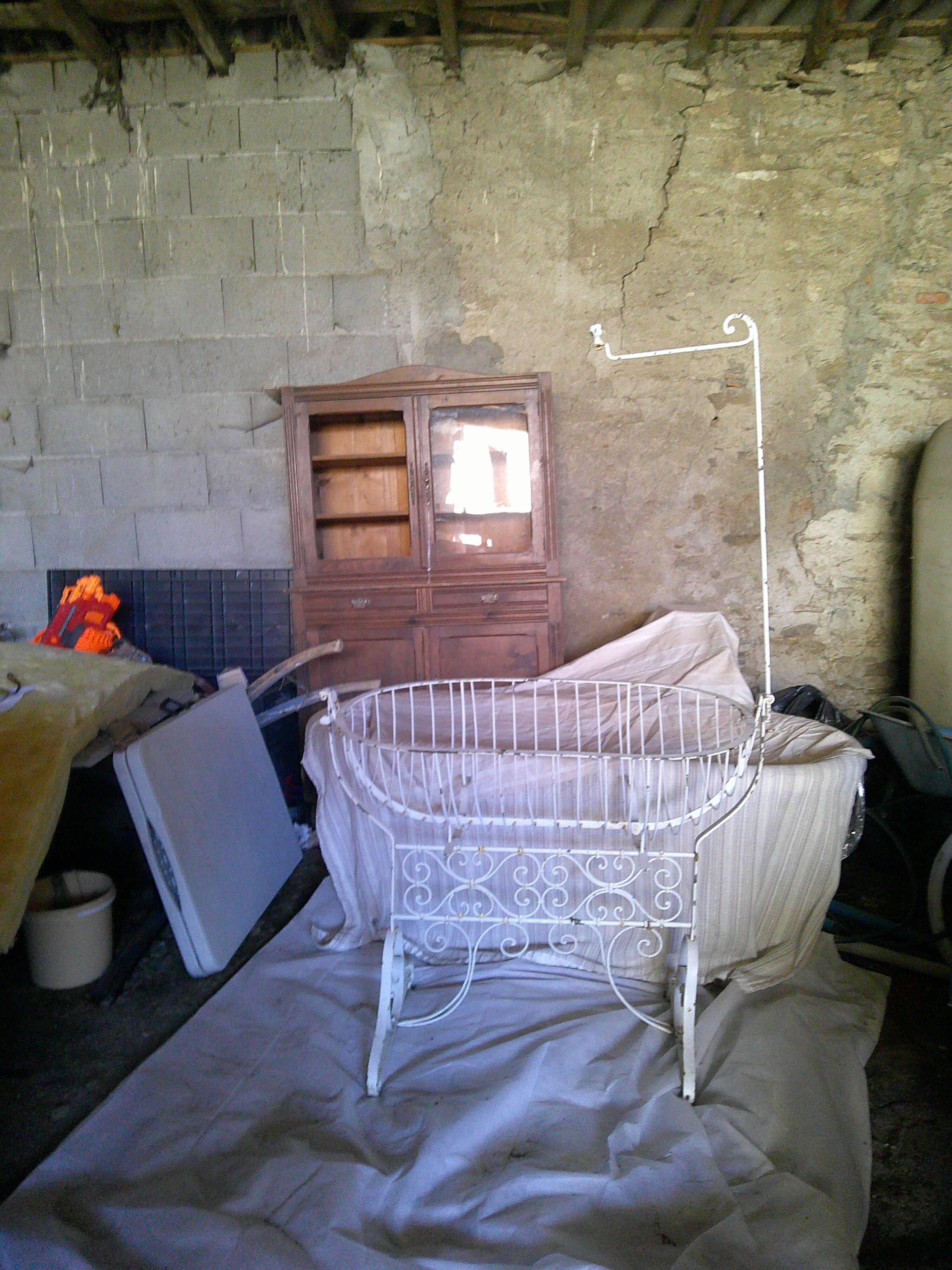 Wrought iron rocking cradle