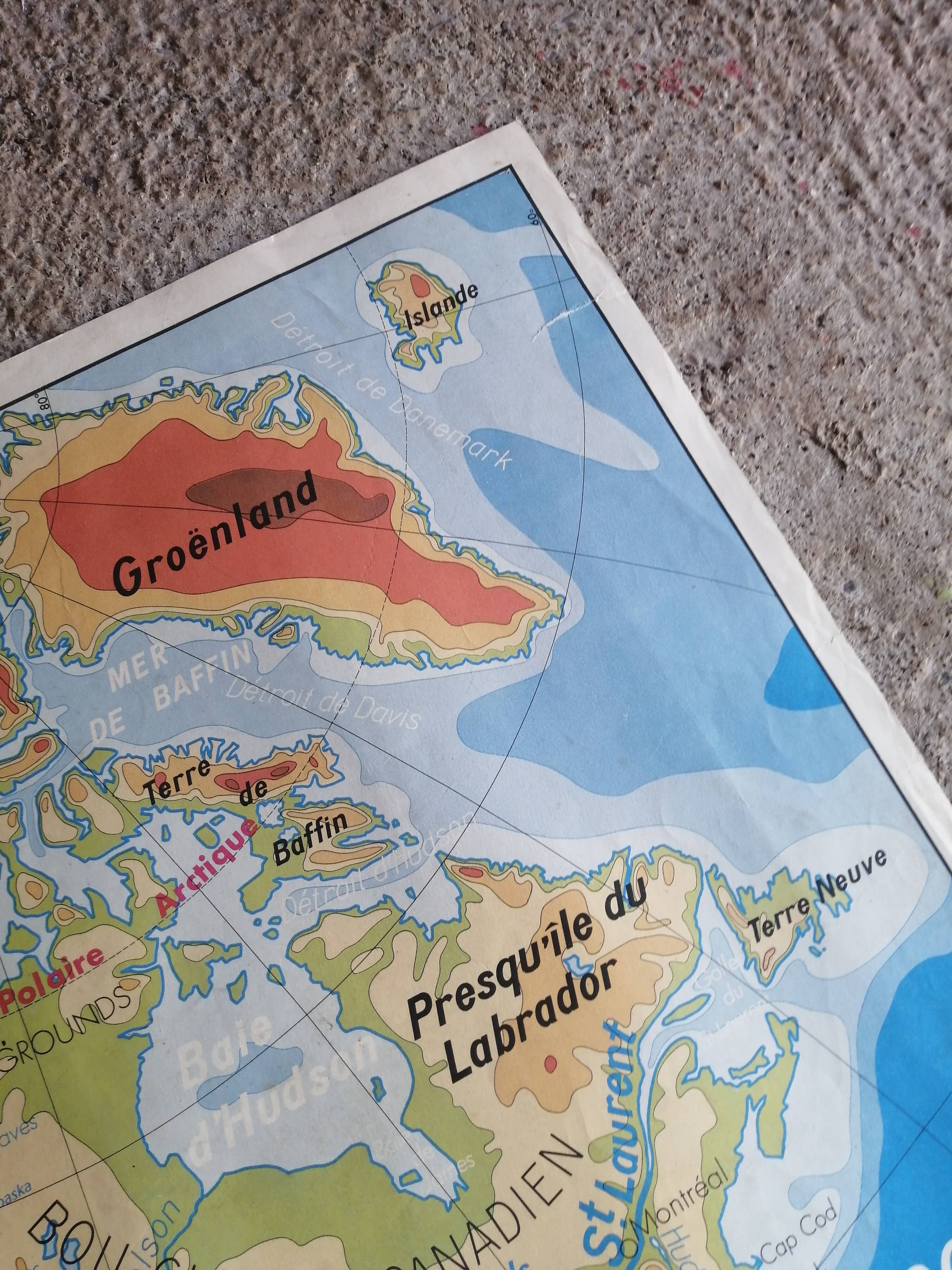 Vintage North America / Asia school physical map.