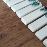 Ceramic knife holder