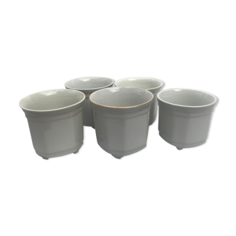 Lot of 5 caches pots in white earthenware