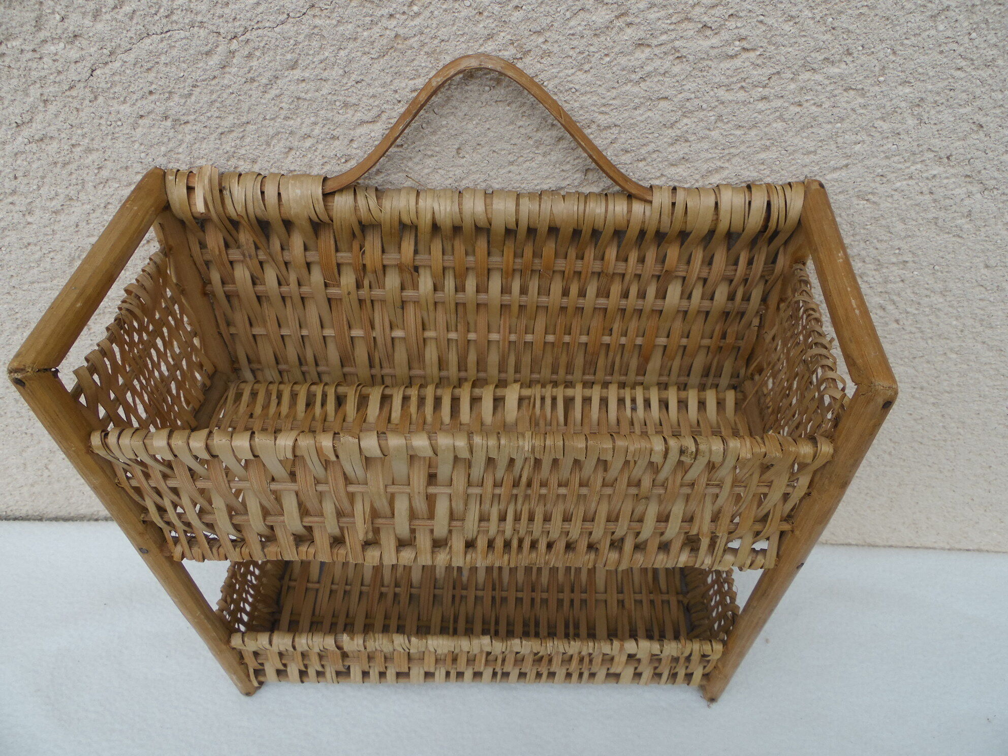 Shelf wicker 2 compartments a ask or suspend