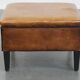 Pouf carré en cuir de mouton