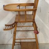 Chaise haute en bois