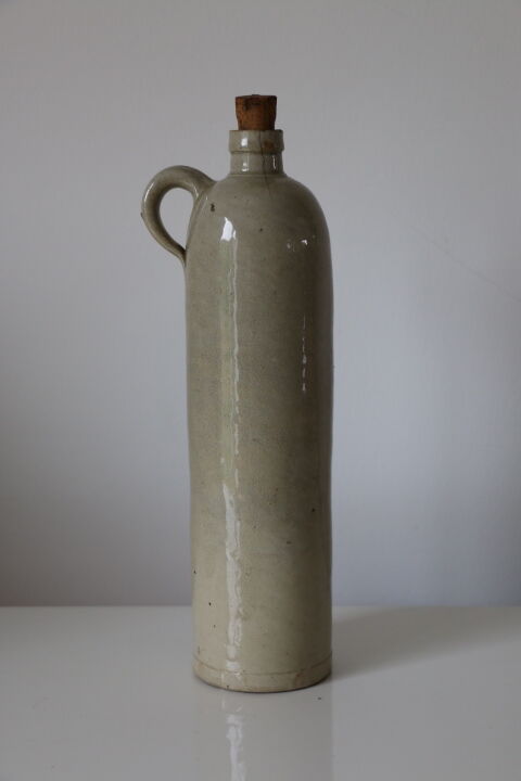 Bottle/soliflore in glazed stoneware
