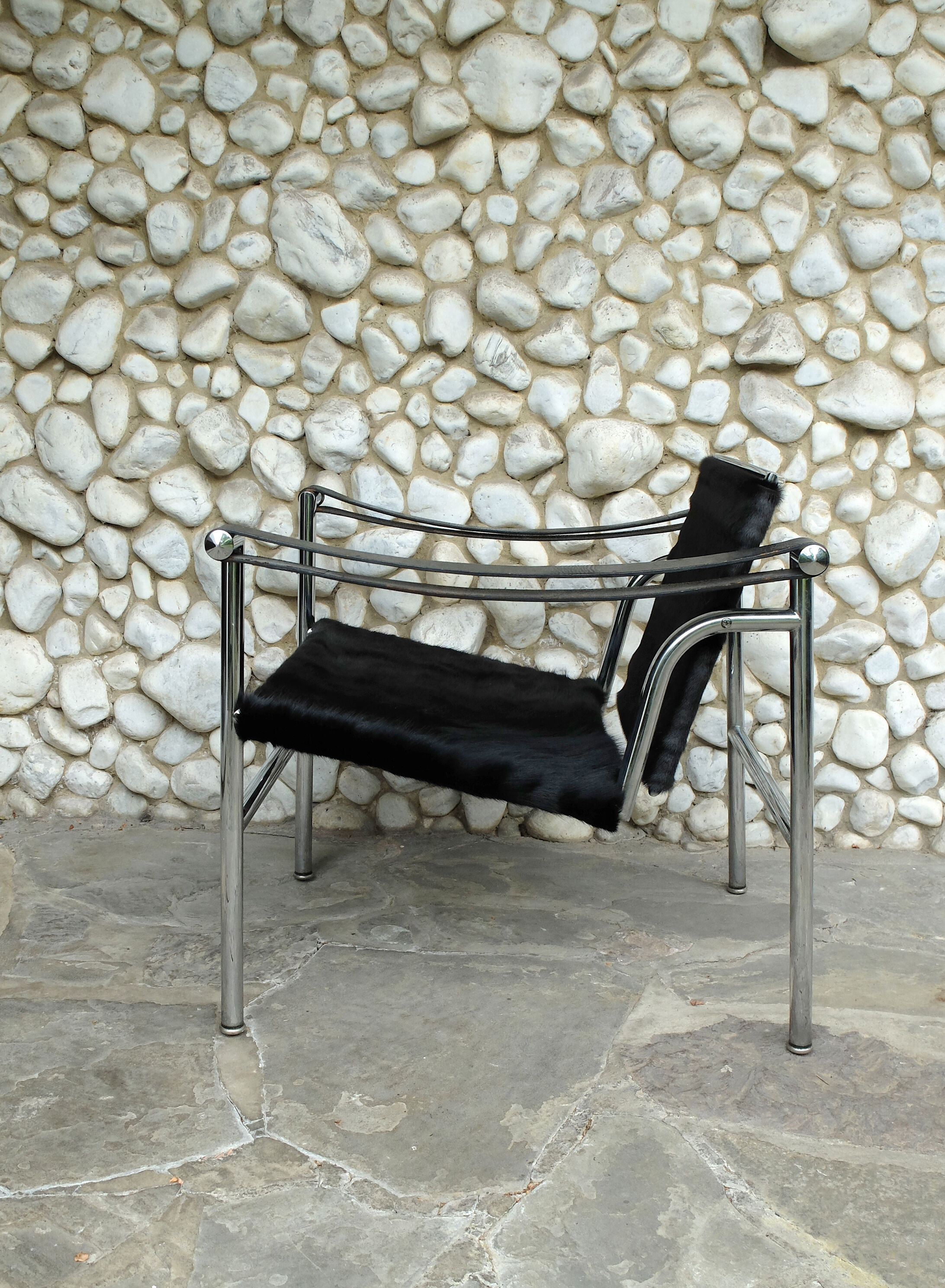 LC1 armchair by Le Corbusier, Pierre Jeanneret & Charlotte Perriand for Cassina 1960