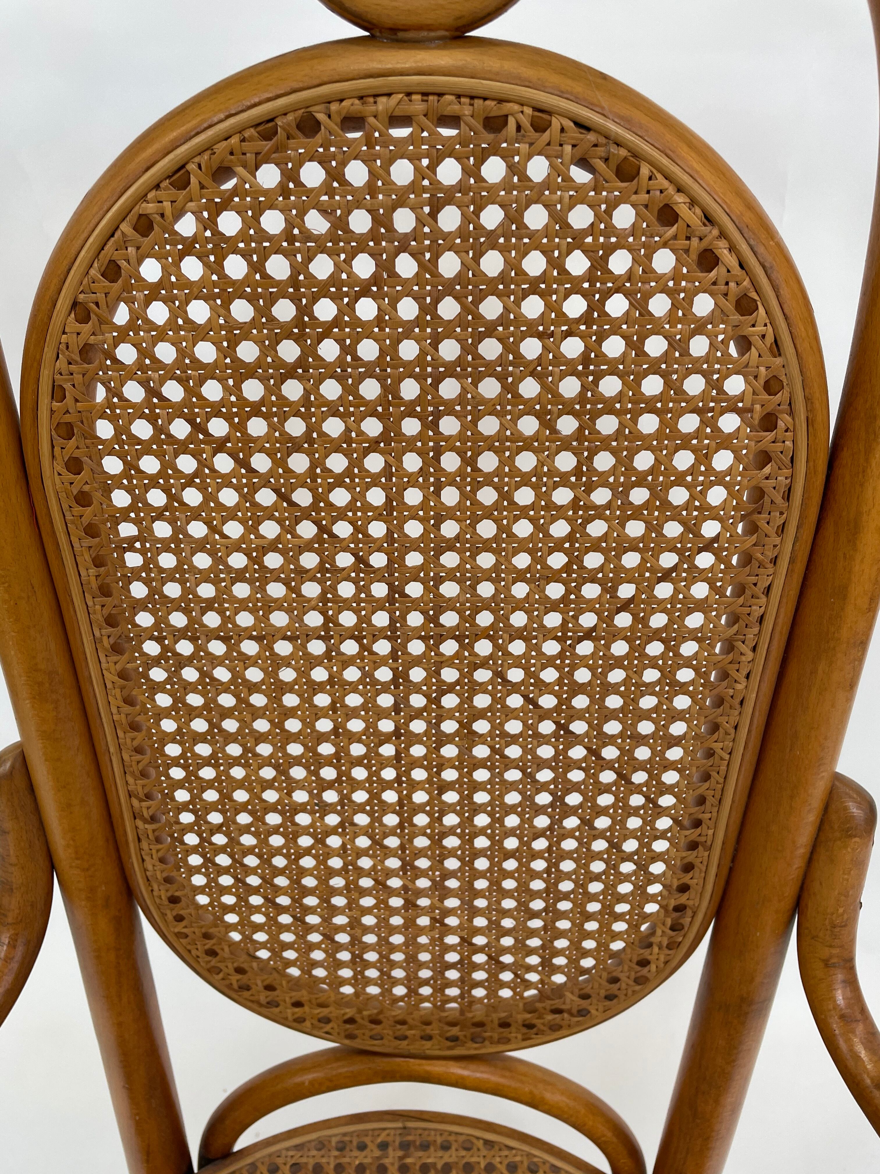 Sculptural bendwood side chair model
