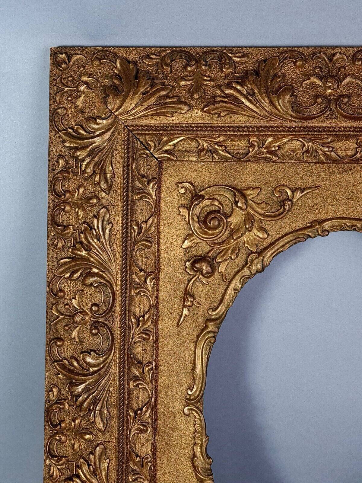Old frame view rectangle or oval wood gilded stucco 58x48 cm SB108