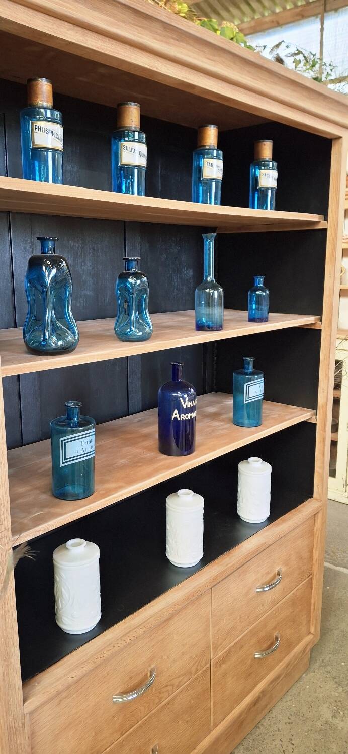 Grocery shop furniture