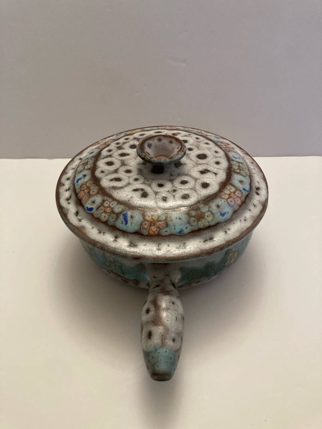 Vintage vulcan plate