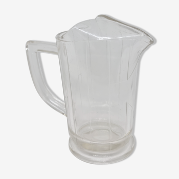 Pitcher art deco