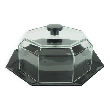 Assiette à gâteau Arcoroc Octime avec cloche ou dôme à fromage en verre noir et transparent.