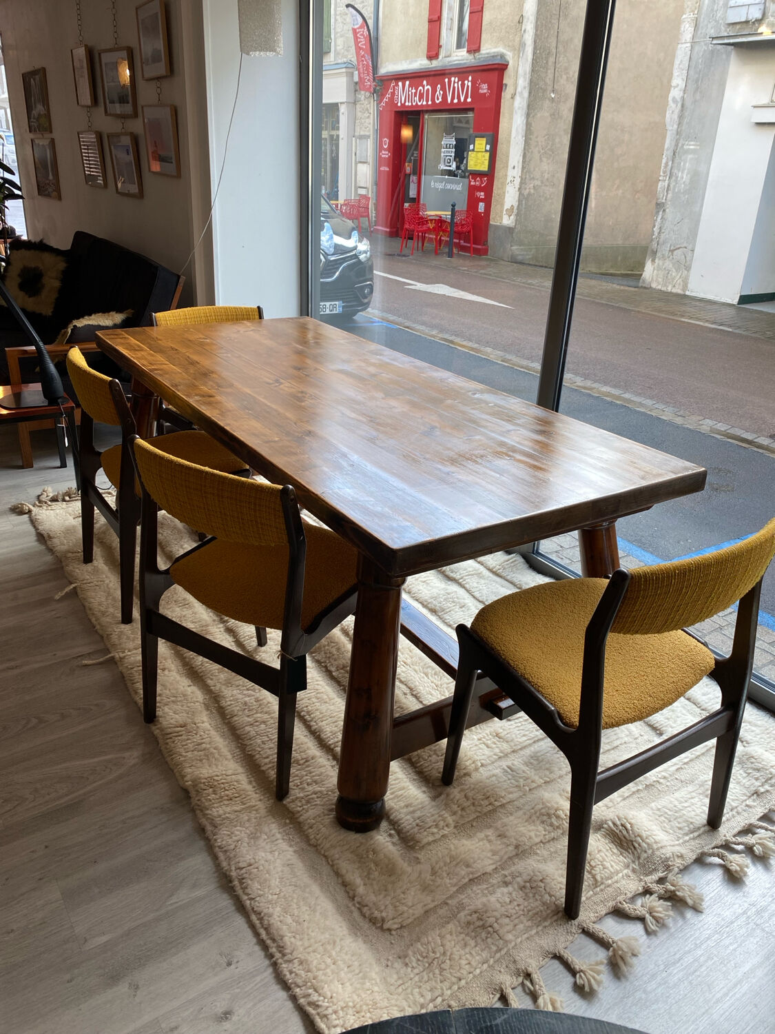 Georges Robert dining table