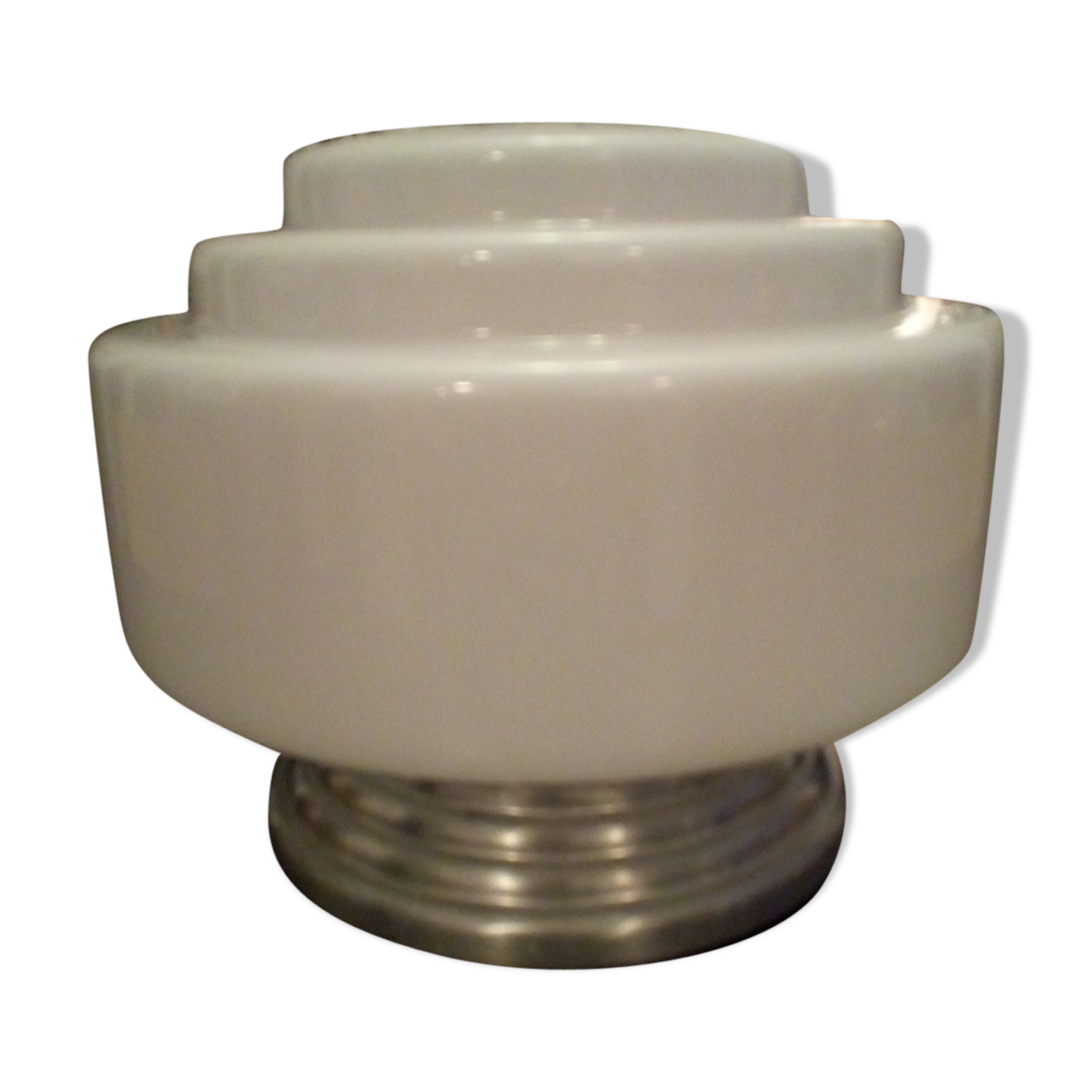 Ceiling light in opaline