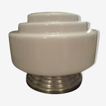 Ceiling light in opaline