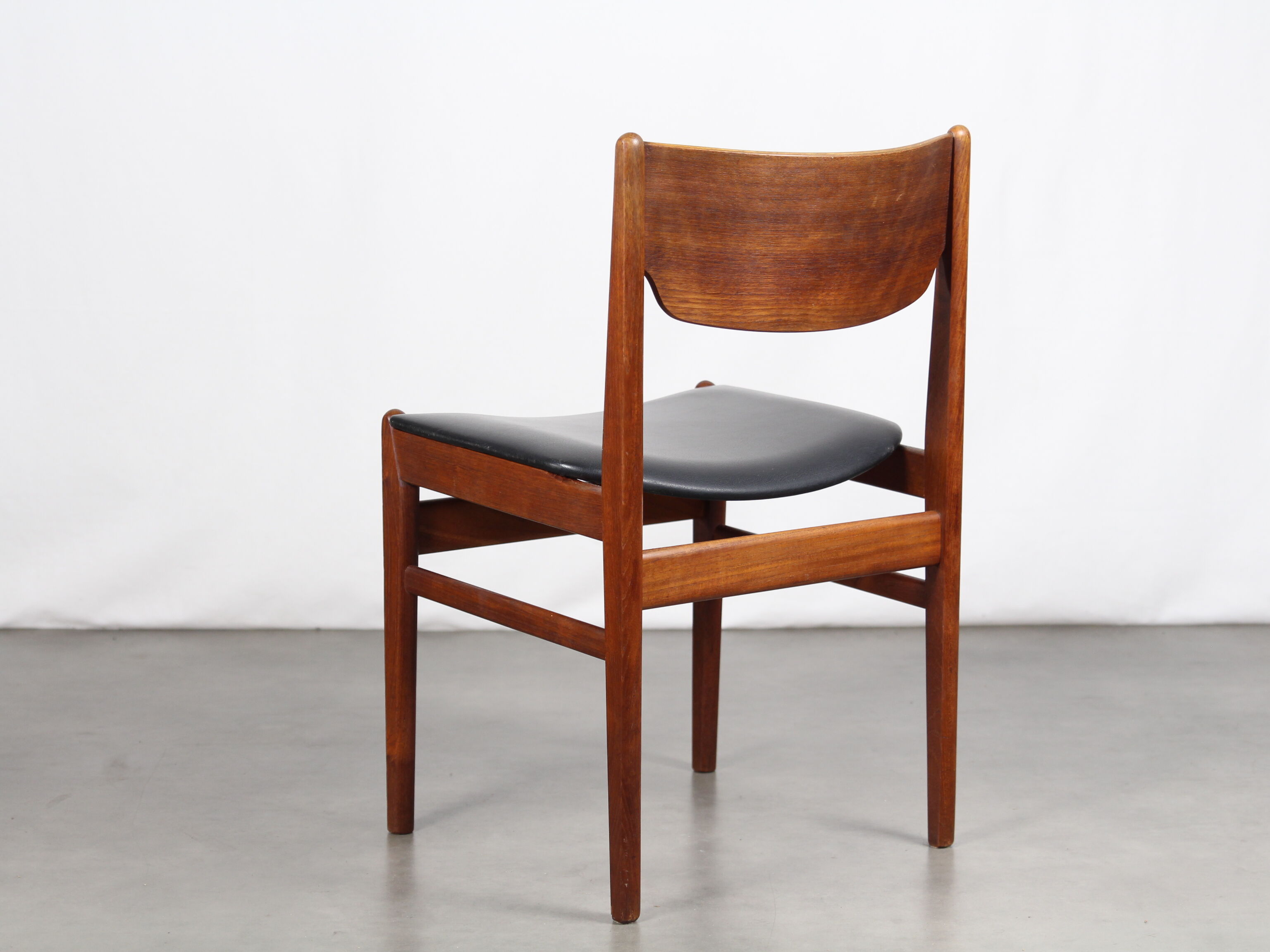 Chair Scandinavian teak