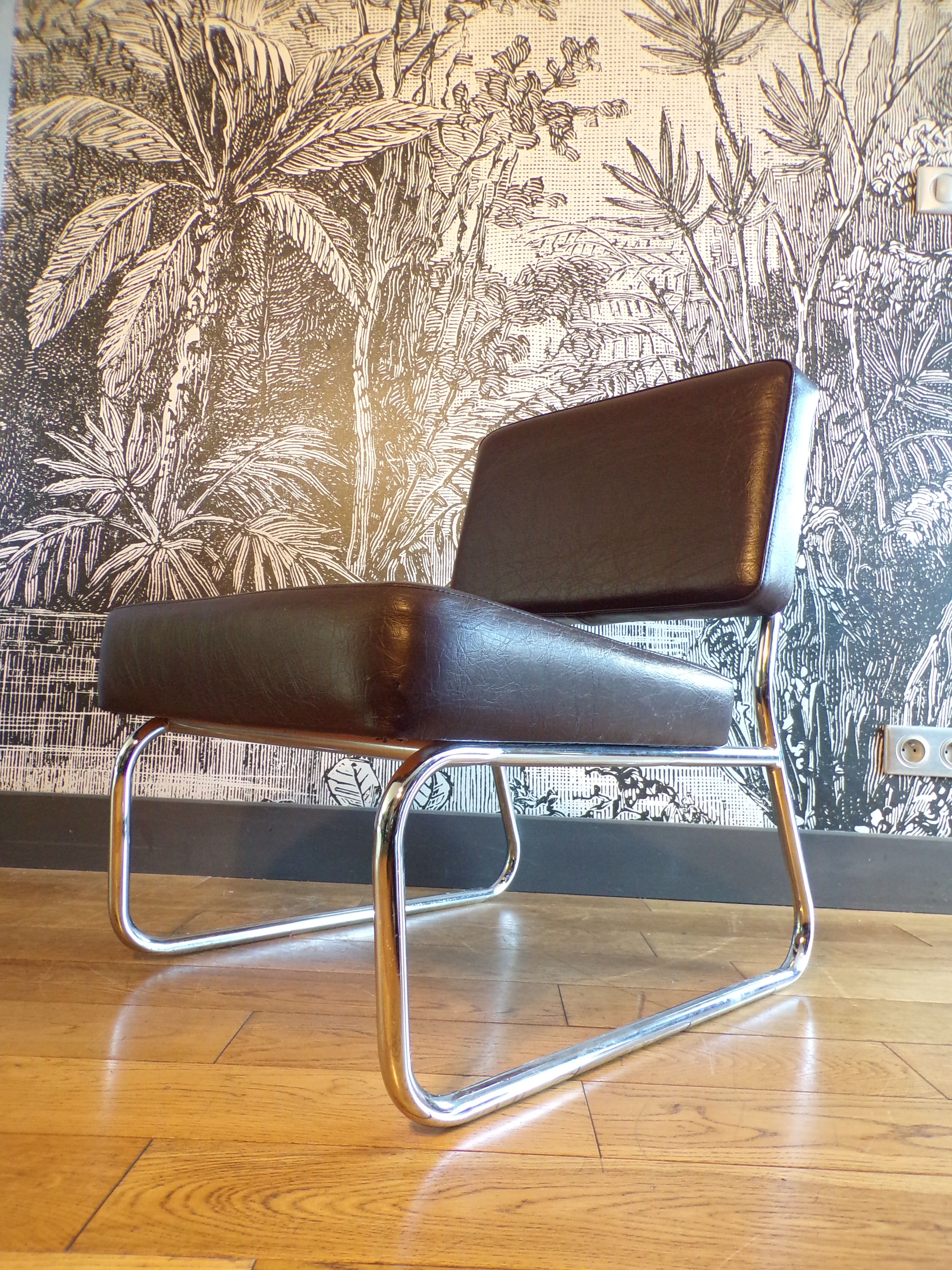 Vintage armchair in brown skai