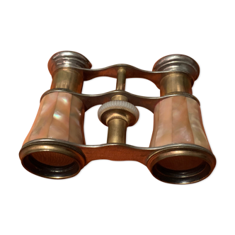 Mother-of-pearl theater binoculars