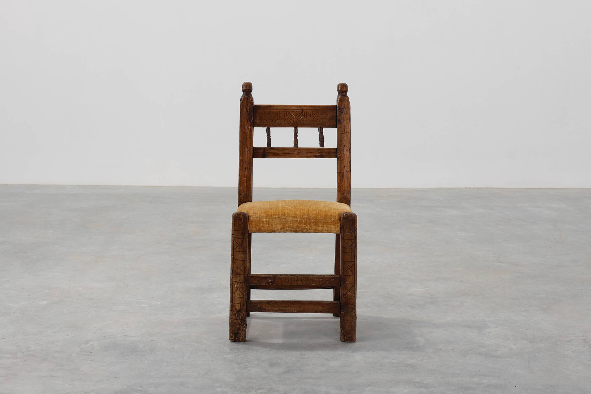 19th Century Spanish Hand-Carved oak Side Chair with Velour Seat