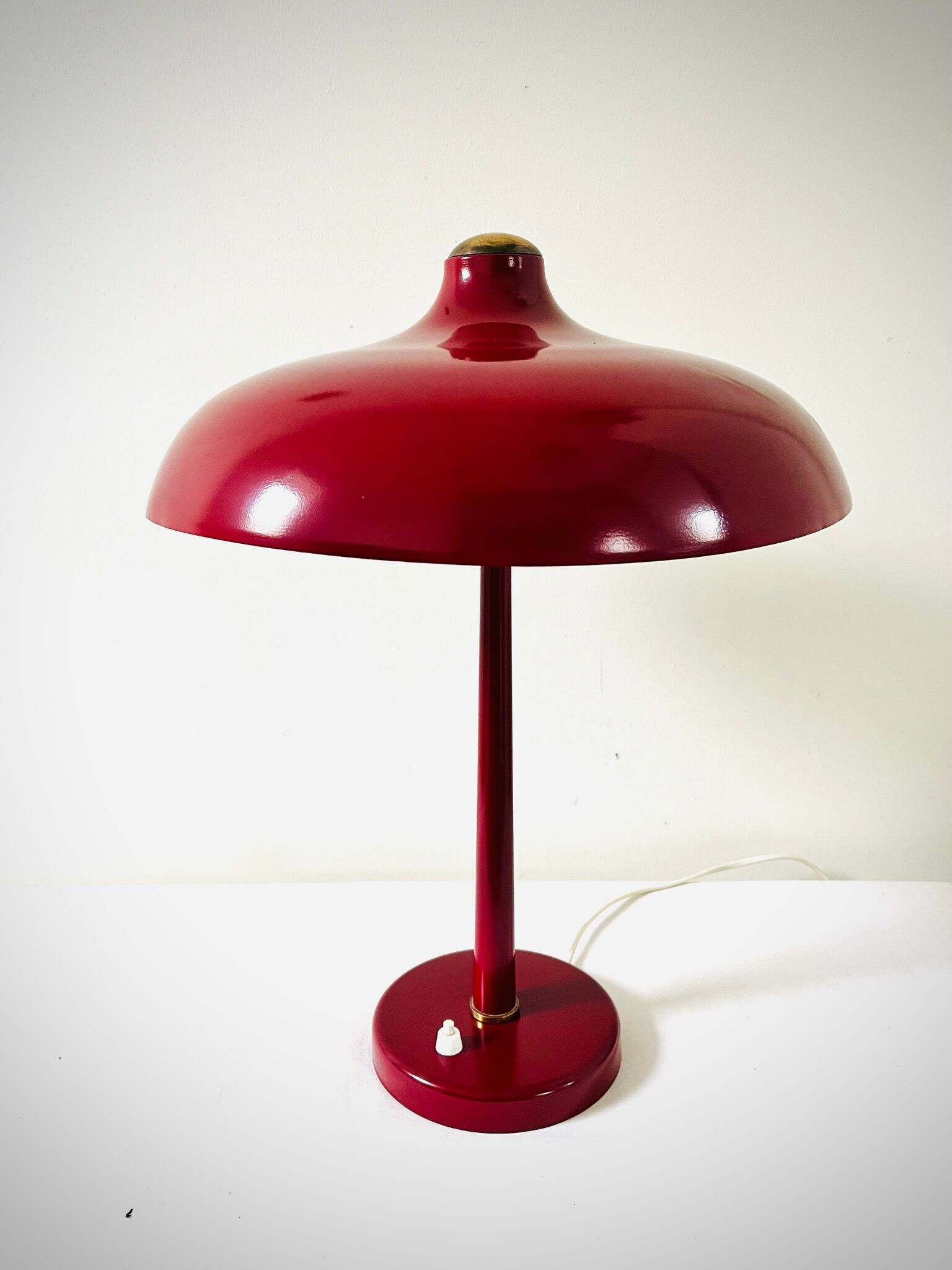 VEB Leuchtenbau - Lutz Rudolph - Glossy Red mushroom Desk lamp