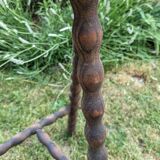 tripod stool
