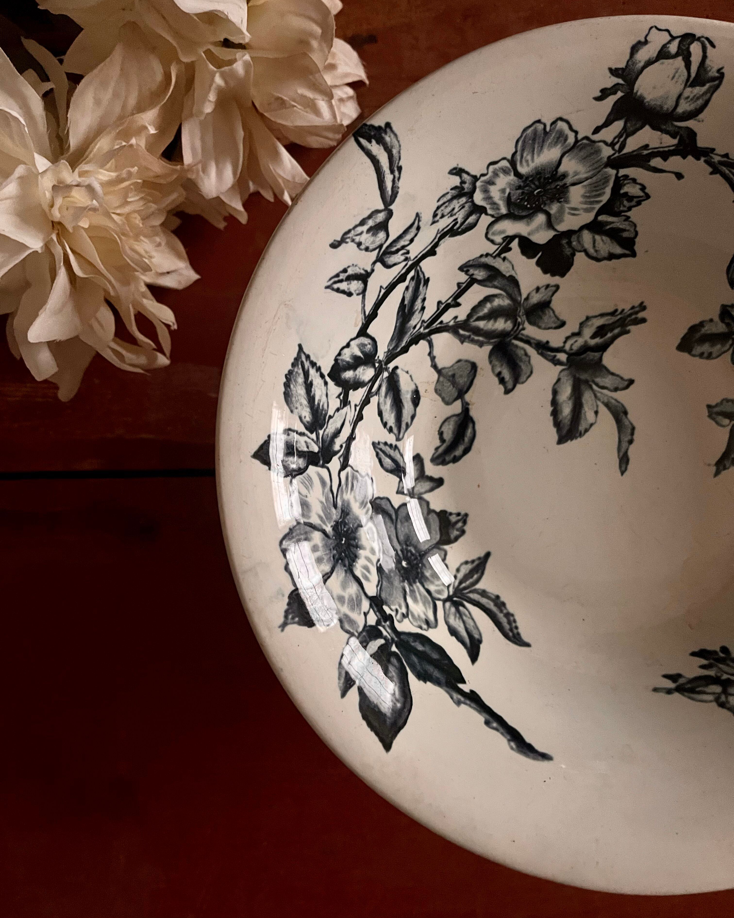 Compote dish Creil & Montereau model Rosa