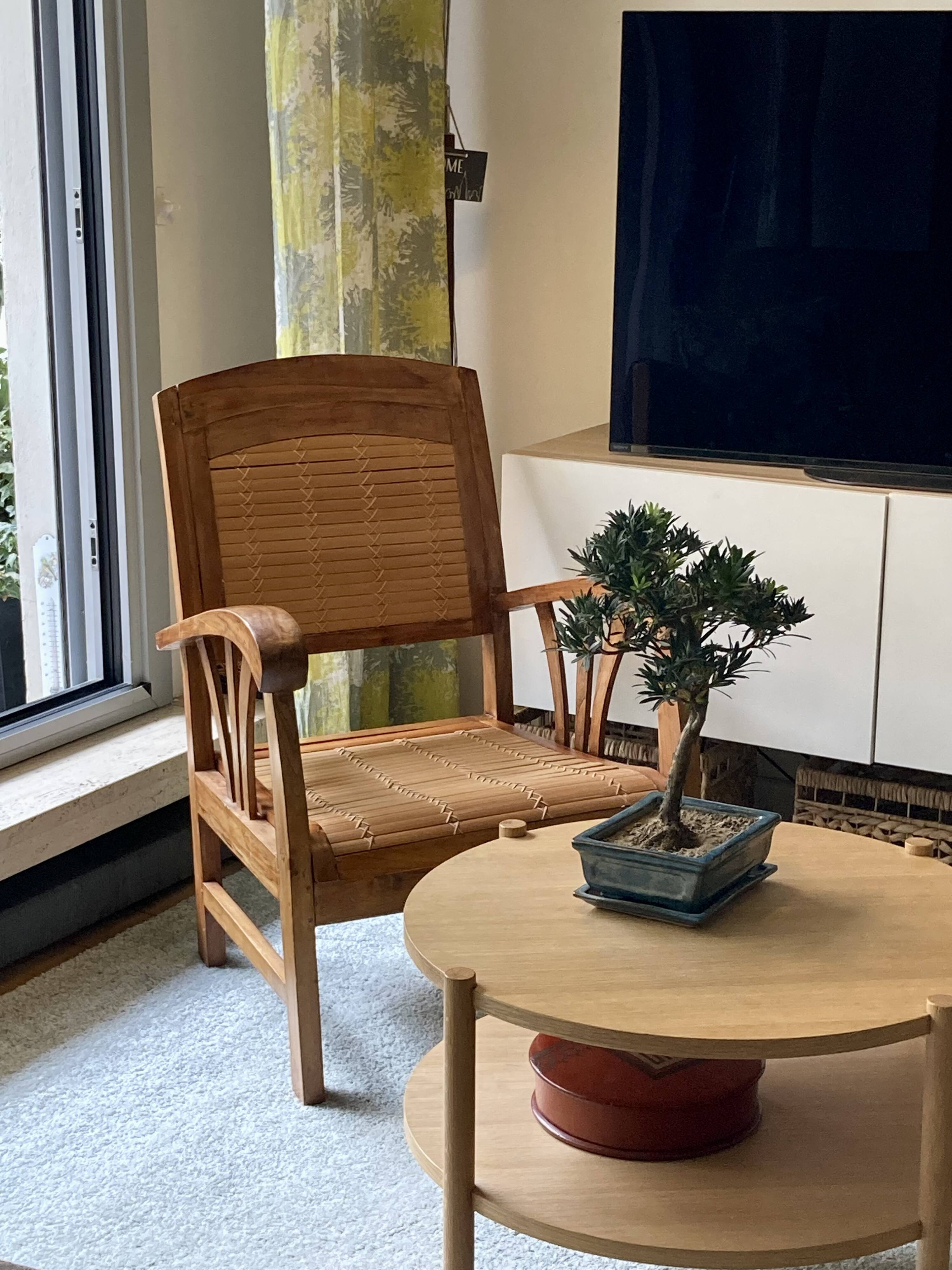 Colonial armchair - teak and bamboo