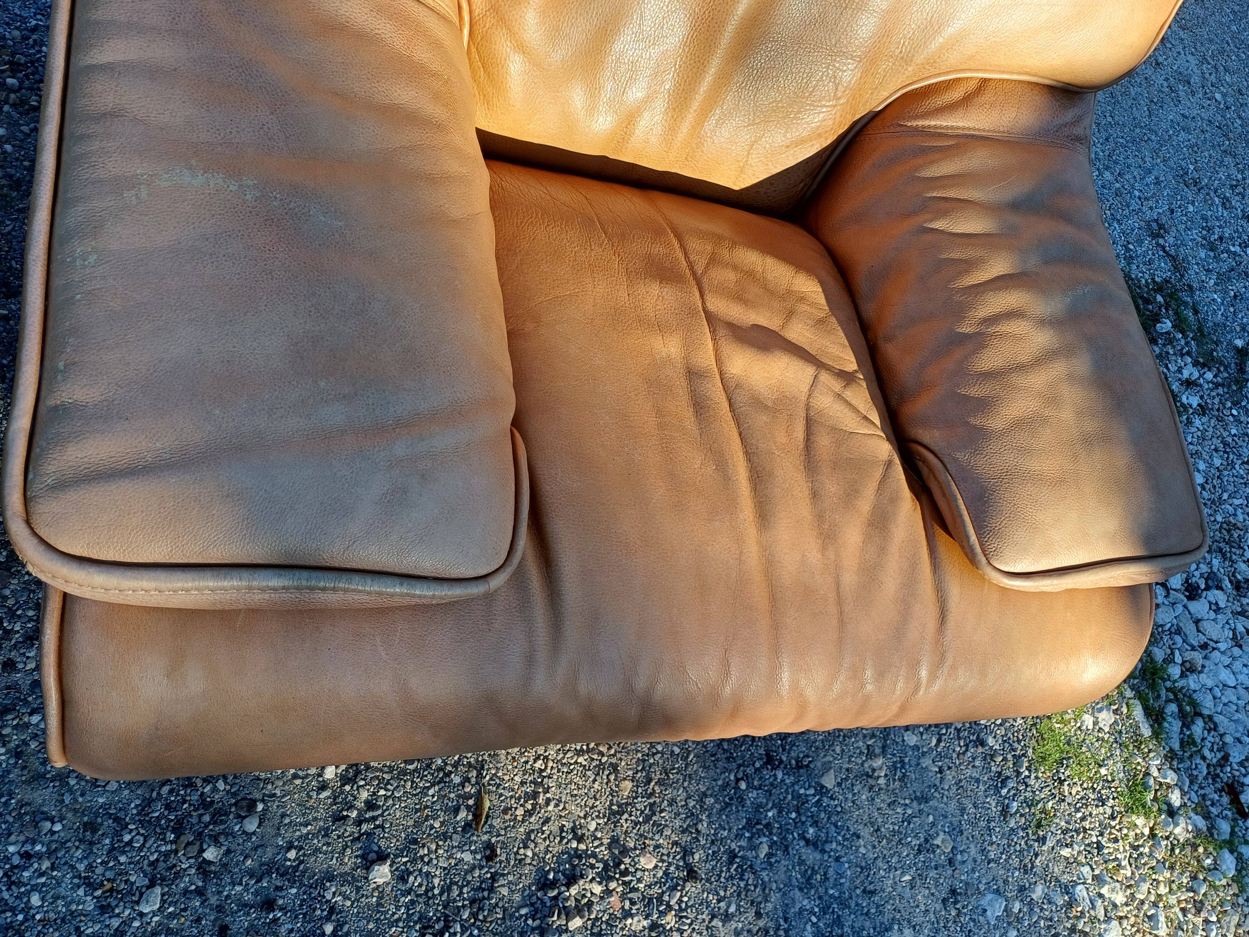 Paire de Fauteuils Vintage en Skai Marron Clair
