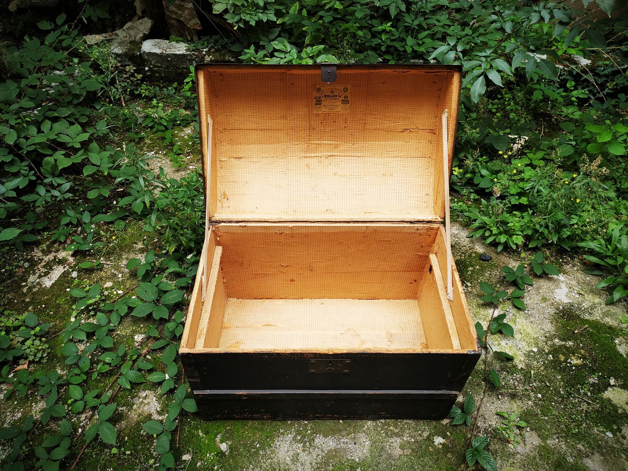 Bulging trunk late nineteenth, L. Meillard, Lyon