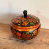 Vintage lacquered wooden bonbonnière