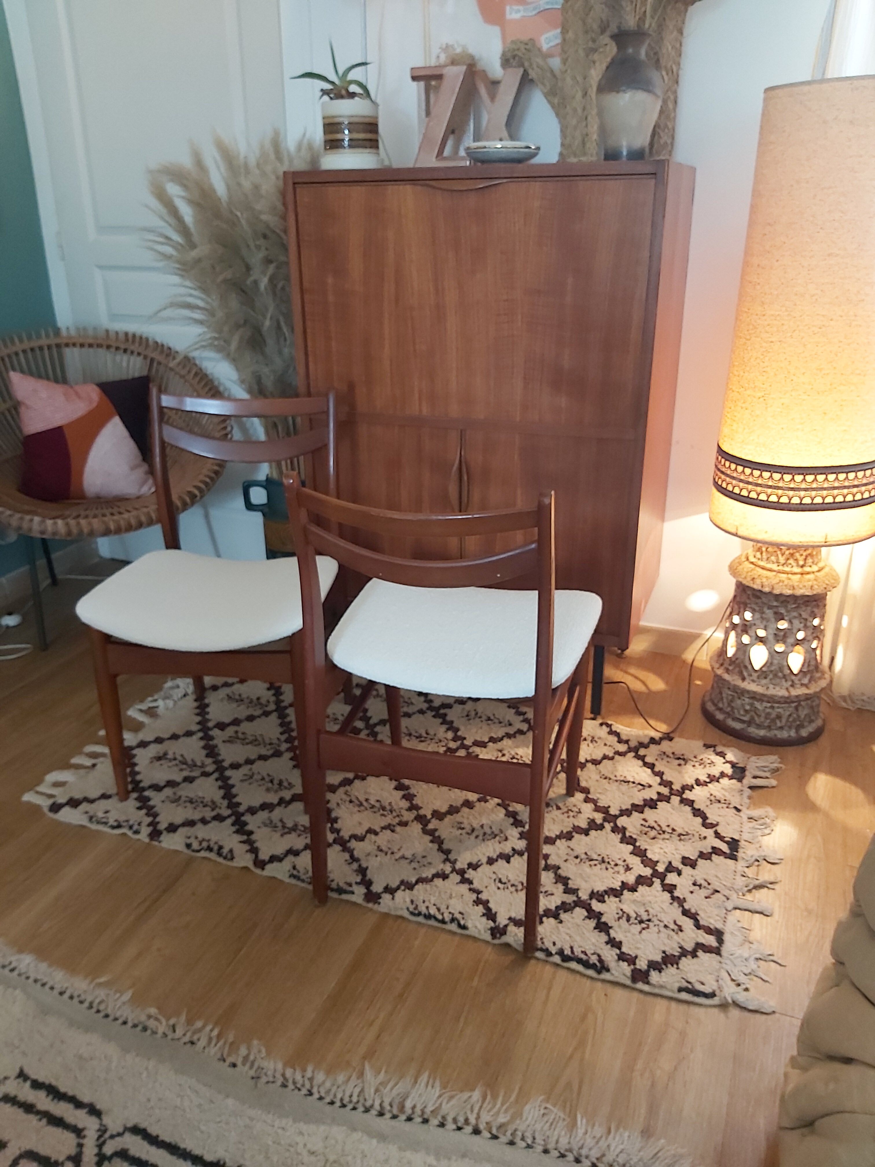 Pair of vintage scandinavian chairs