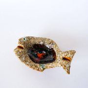 Vide-poche cendrier en Fat Lava, forme de poisson, 1970