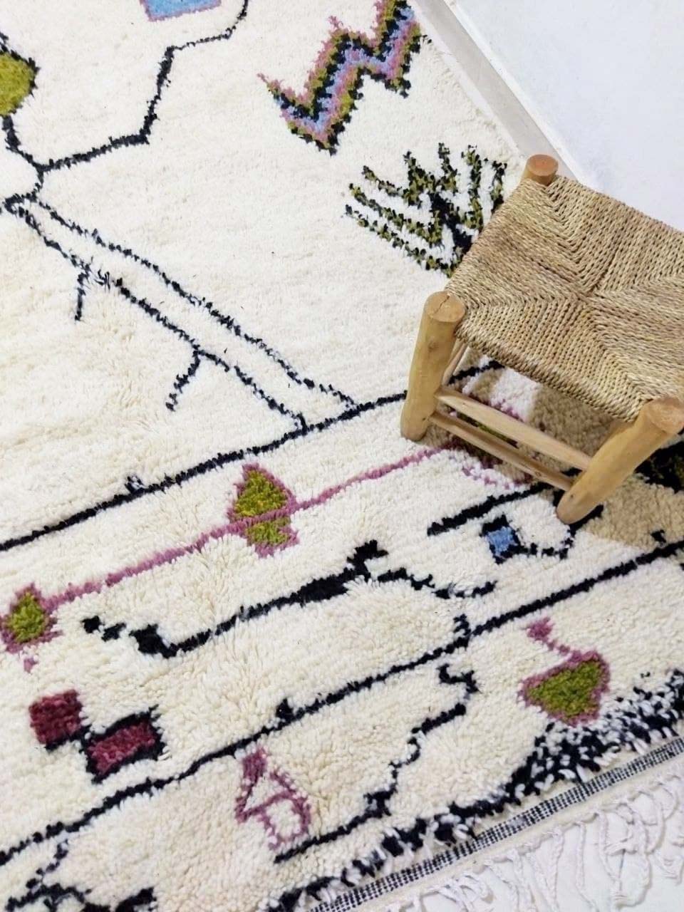 Moroccan berber carpet 270x160cm