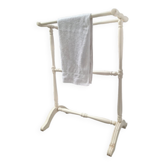 Vintage towel rack