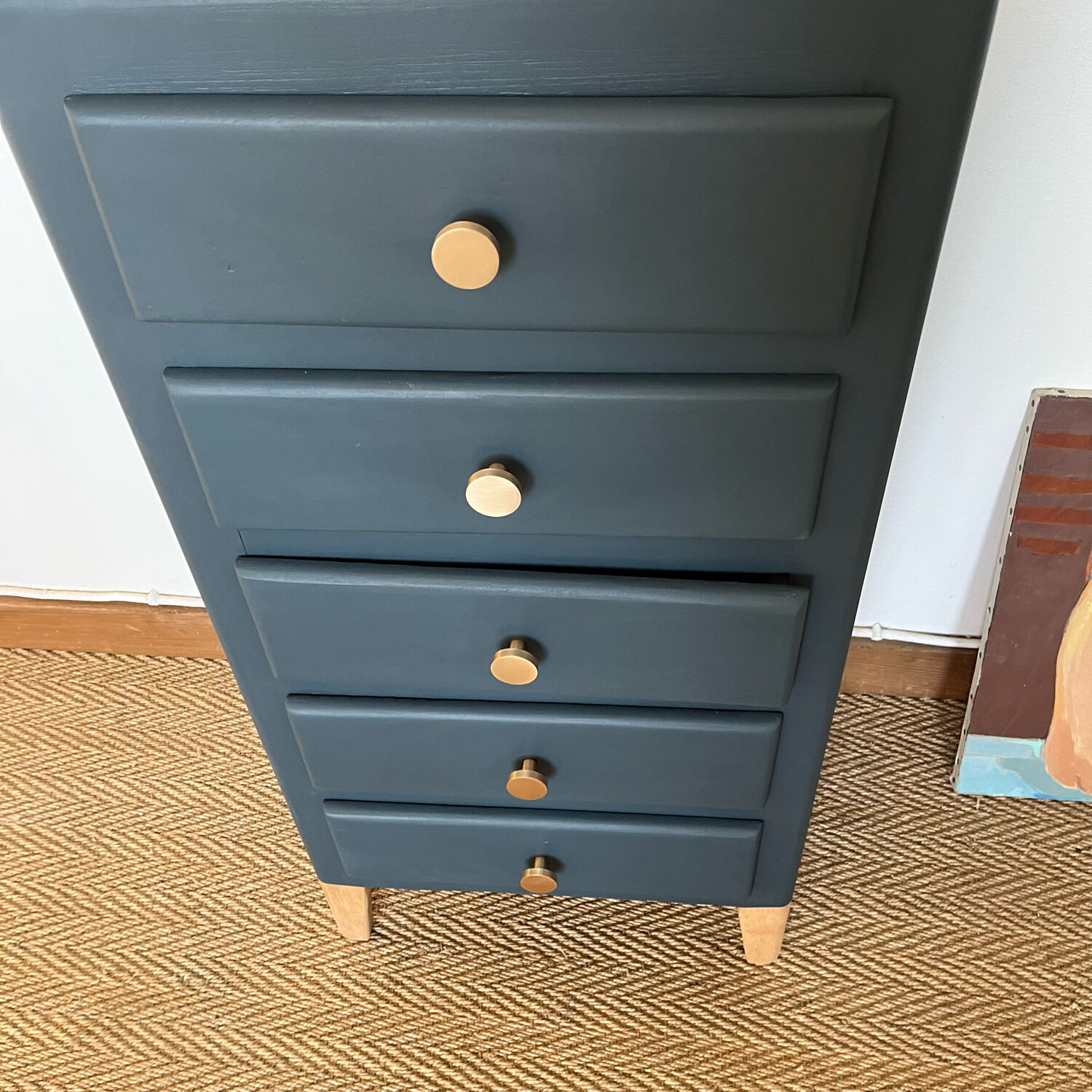 Vintage chest of drawers
