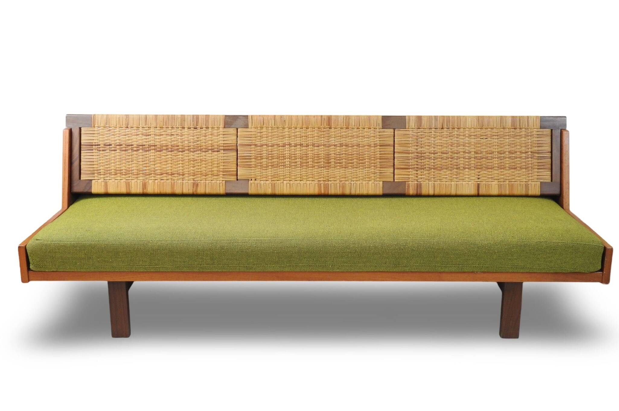 Hans Wegner GE 259 convertible bench seat circa 1960