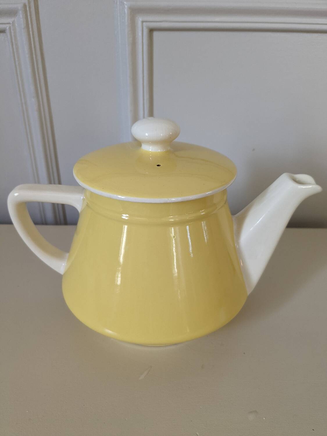Villeroy and Boch teapot