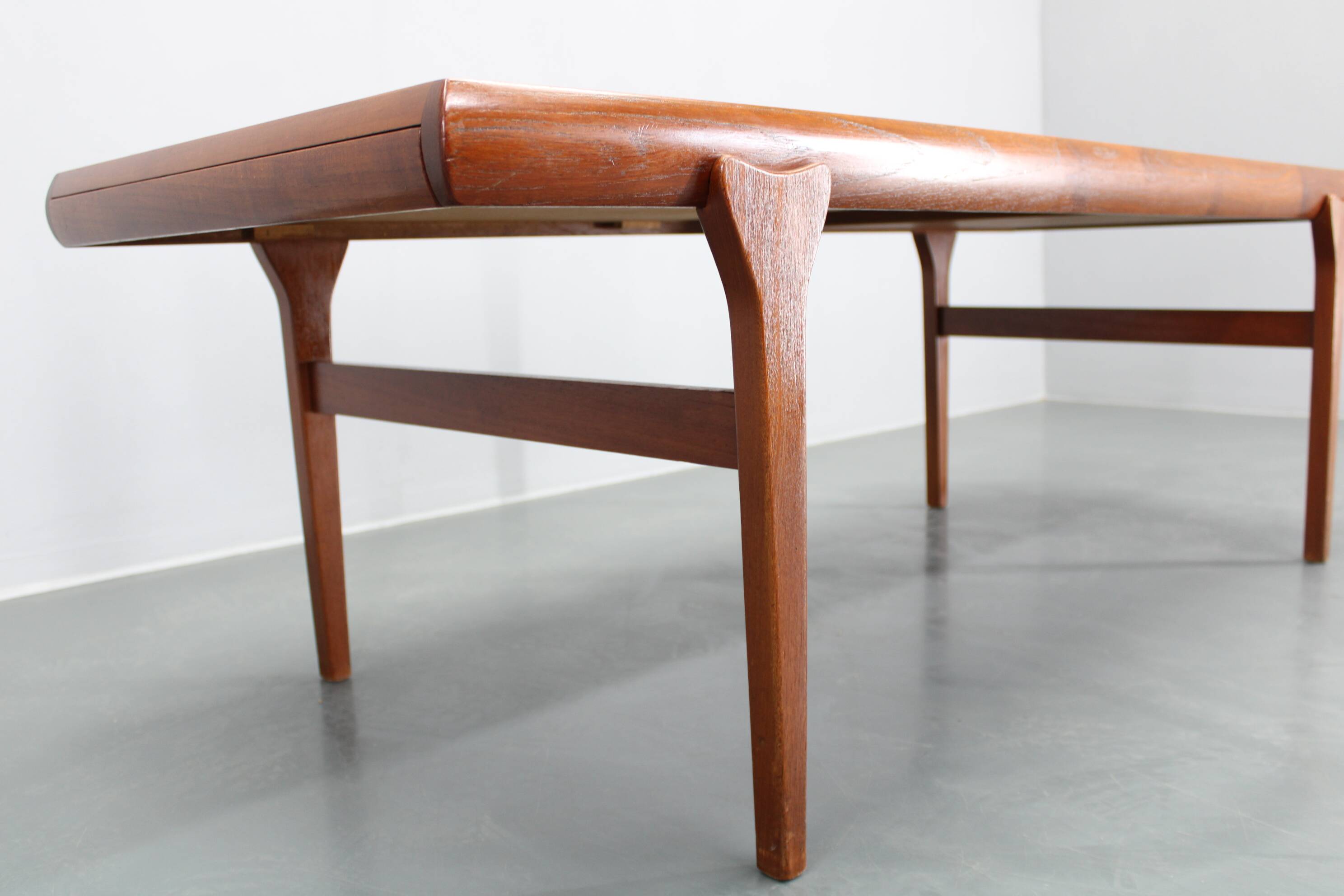 1960s Johannes Andersen Restored Teak Coffee Table for CFC Silkeborg, Denmark