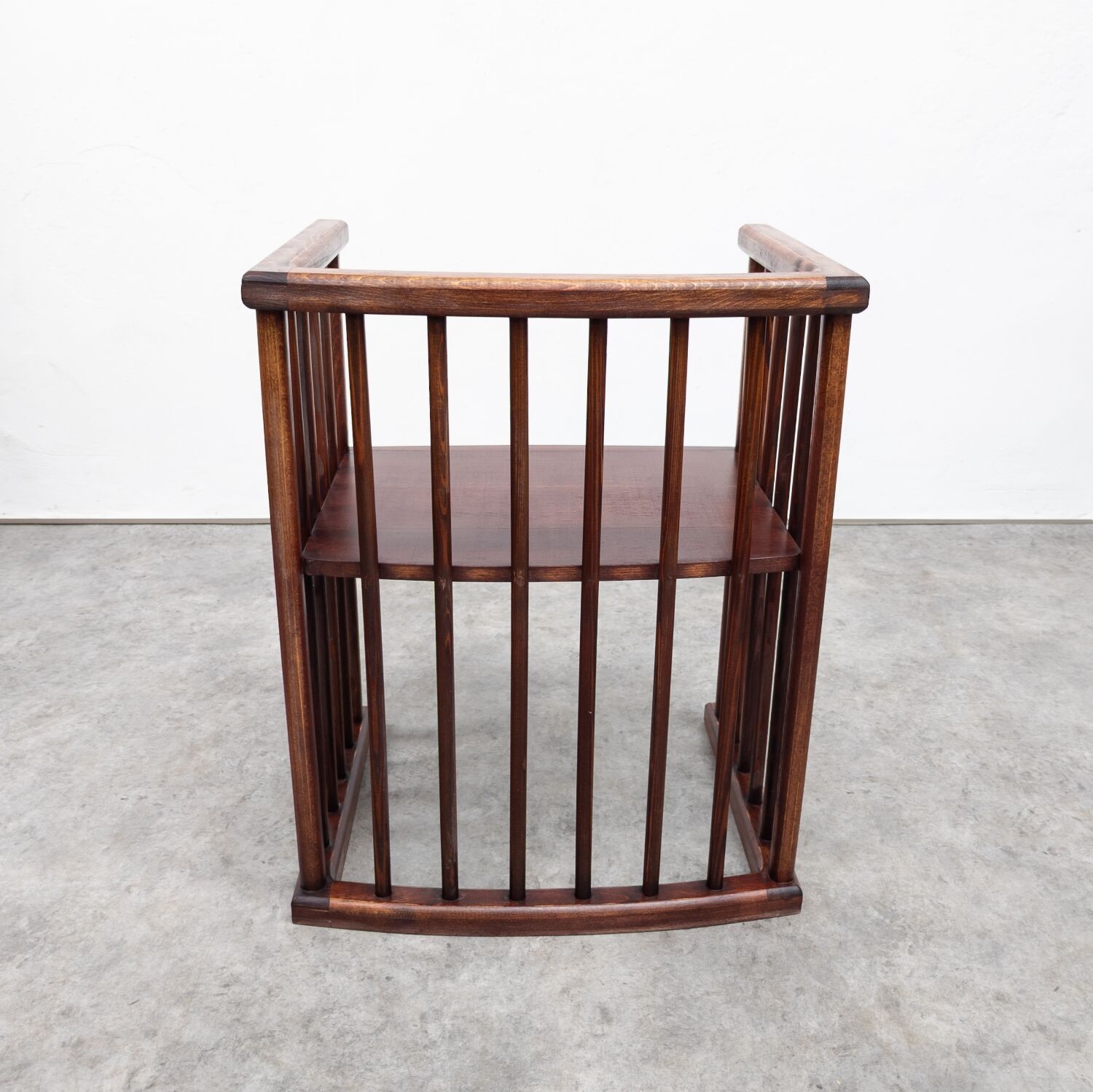 Fauteuil tonneau vintage, Tchécoslovaquie 1990
