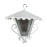 Outdoor lantern