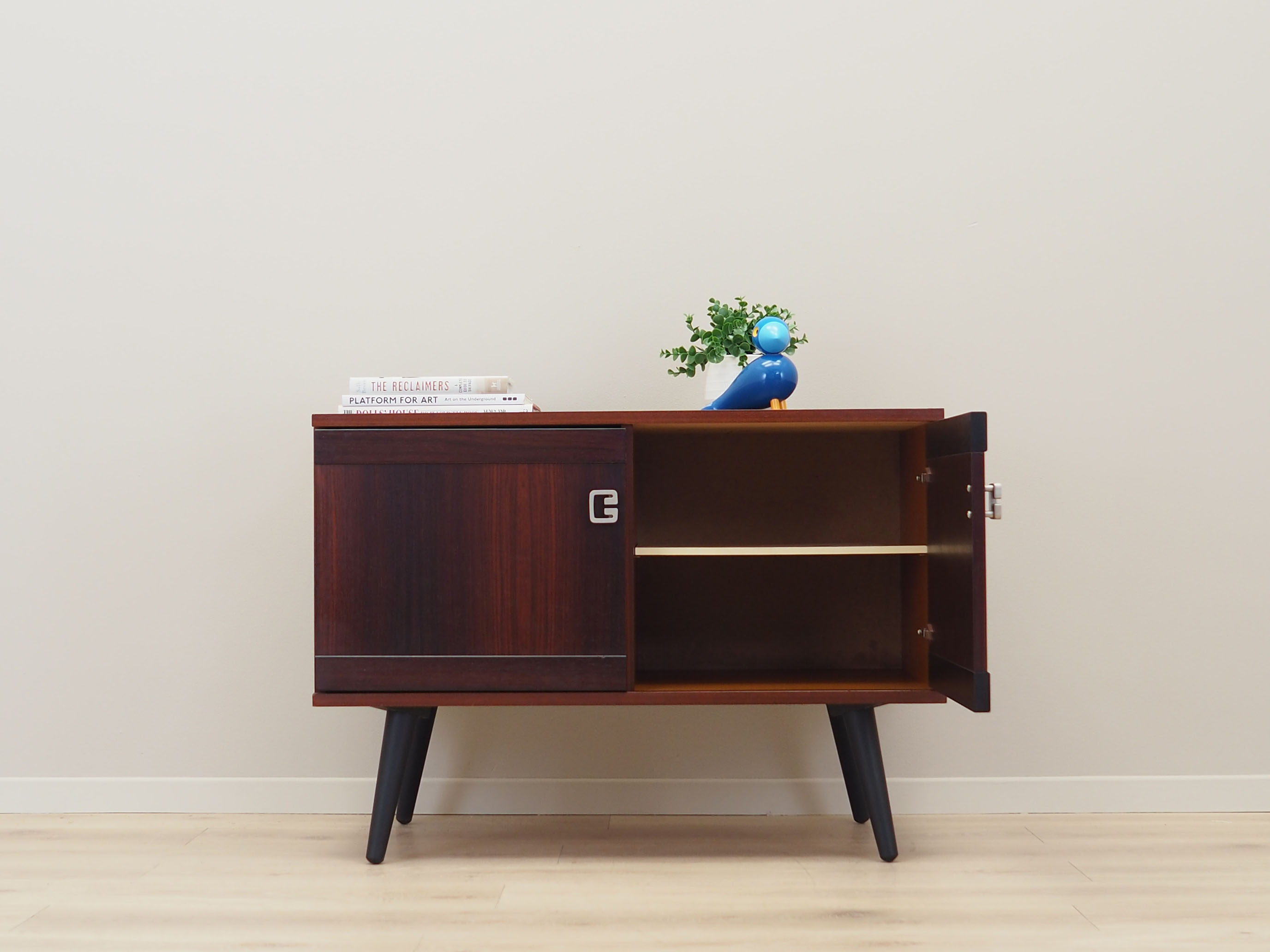 Rosewood cabinet, danish design, 1970s, made in denmark