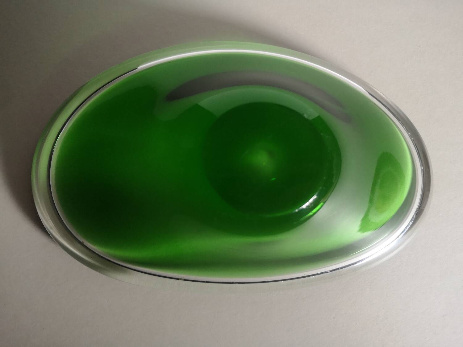 Set of 2 empty pocket glass cups air afrique vintage