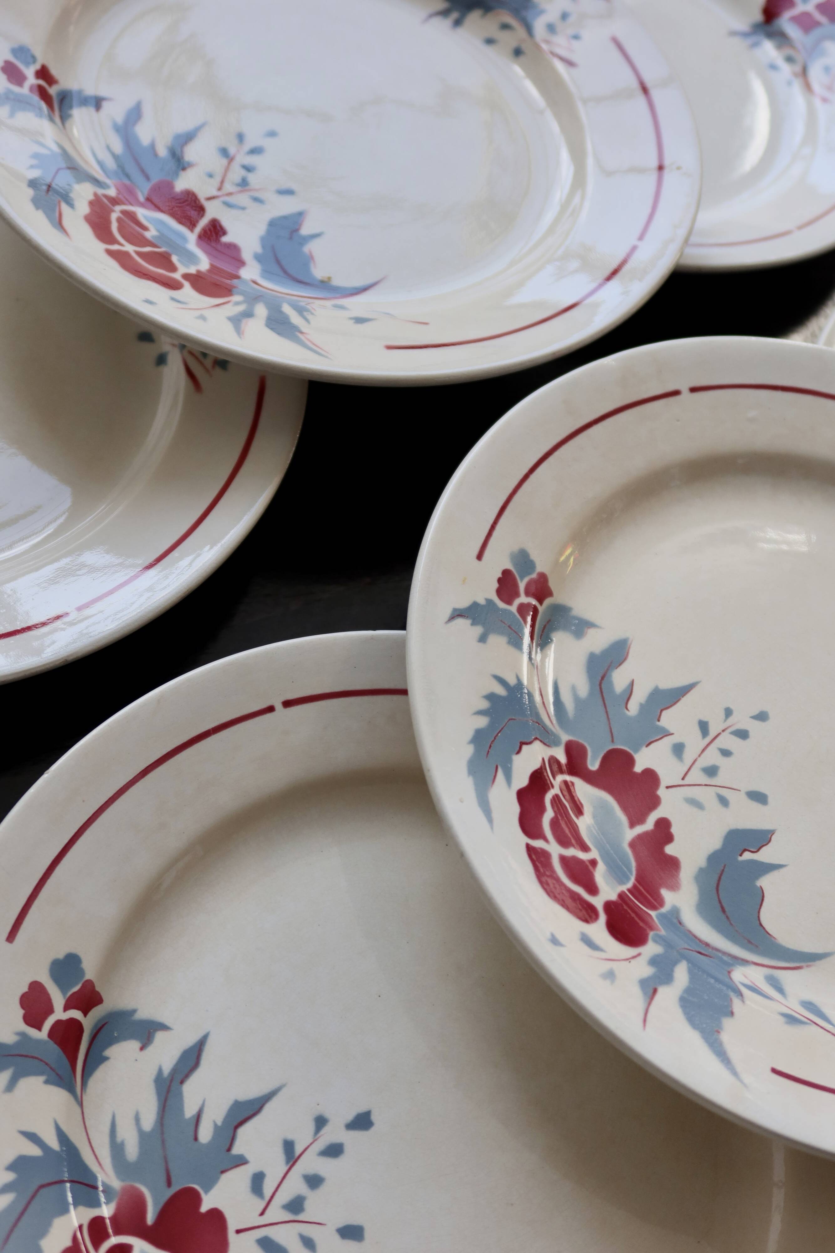 6 vintage dinner plates – Nimy Pottery