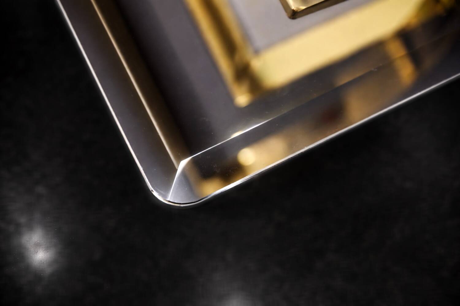 Vintage Mid-Century Italian Modern Glass Coffee Tables, 1960s, Set of 2