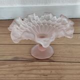 Standing saucer